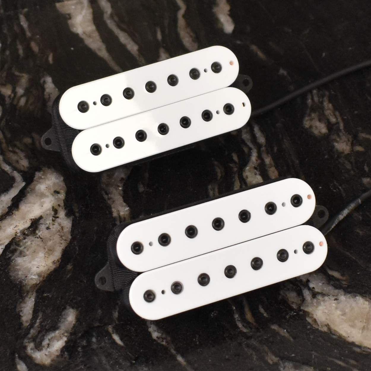 Valkyrie Humbucker - 7 String, White Bobbins